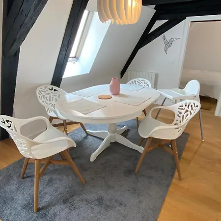 Homestay Chambre Hyper Centre-ville Au Coeur Des Marches De Noel